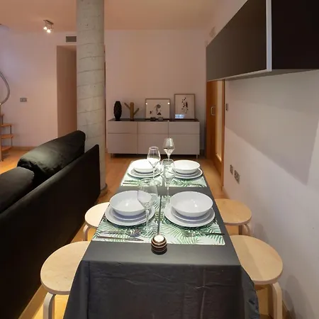 Alhamar Centro דירה